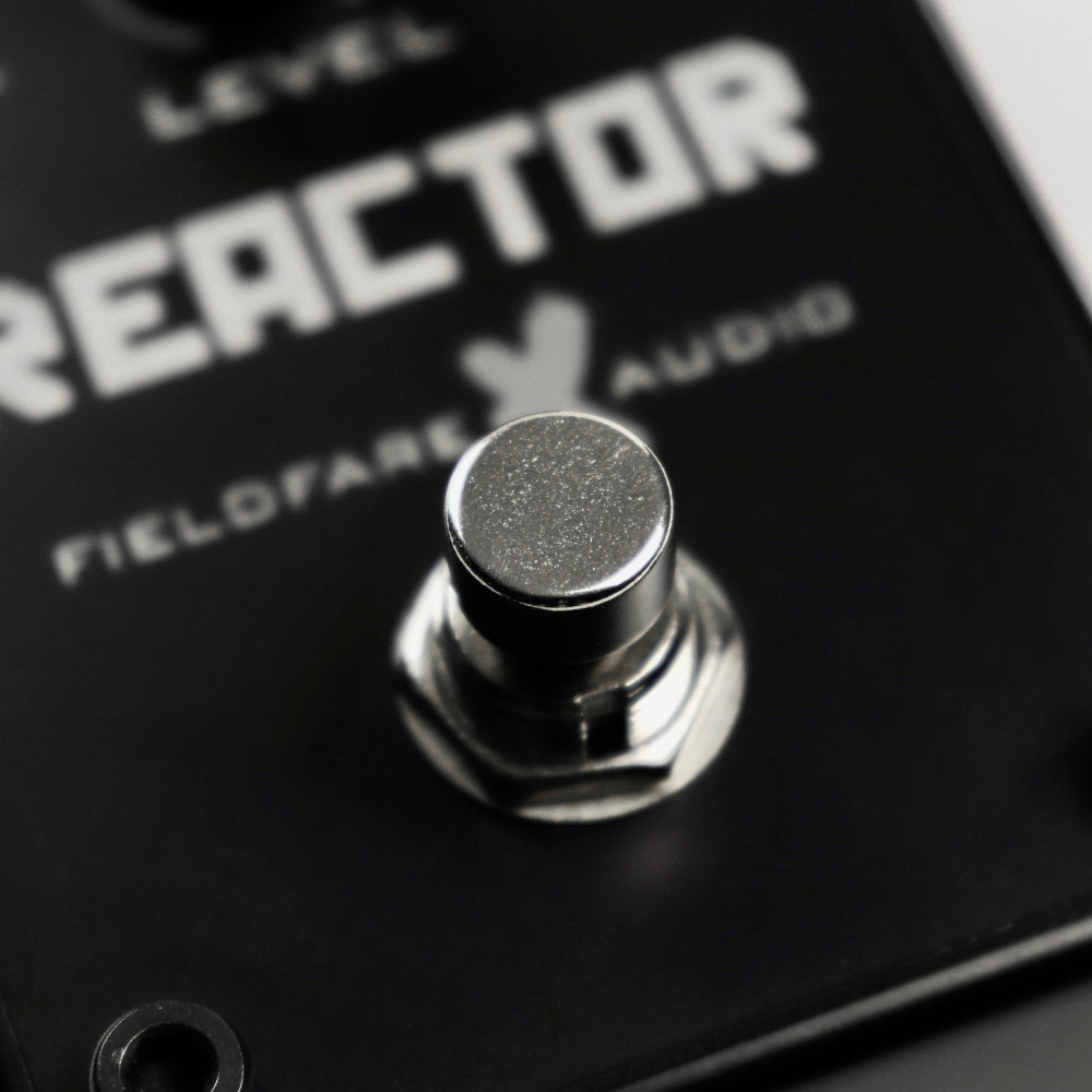Der Bypass an unseren Boutique Effektpedalen hat auch eine Momentary Funktion