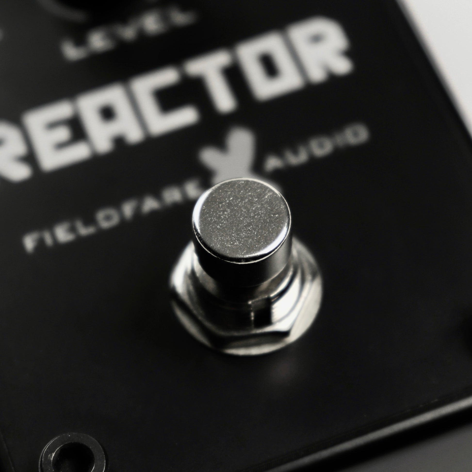 Der Bypass an unseren Boutique Effektpedalen hat auch eine Momentary Funktion